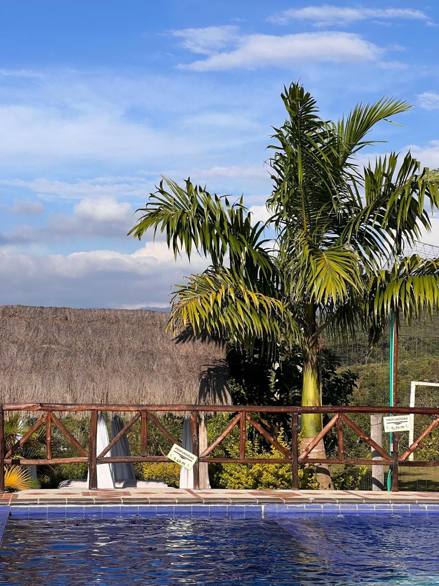 Hotel Campestre Palmas Del Zamorano Сан-Хіль Екстер'єр фото