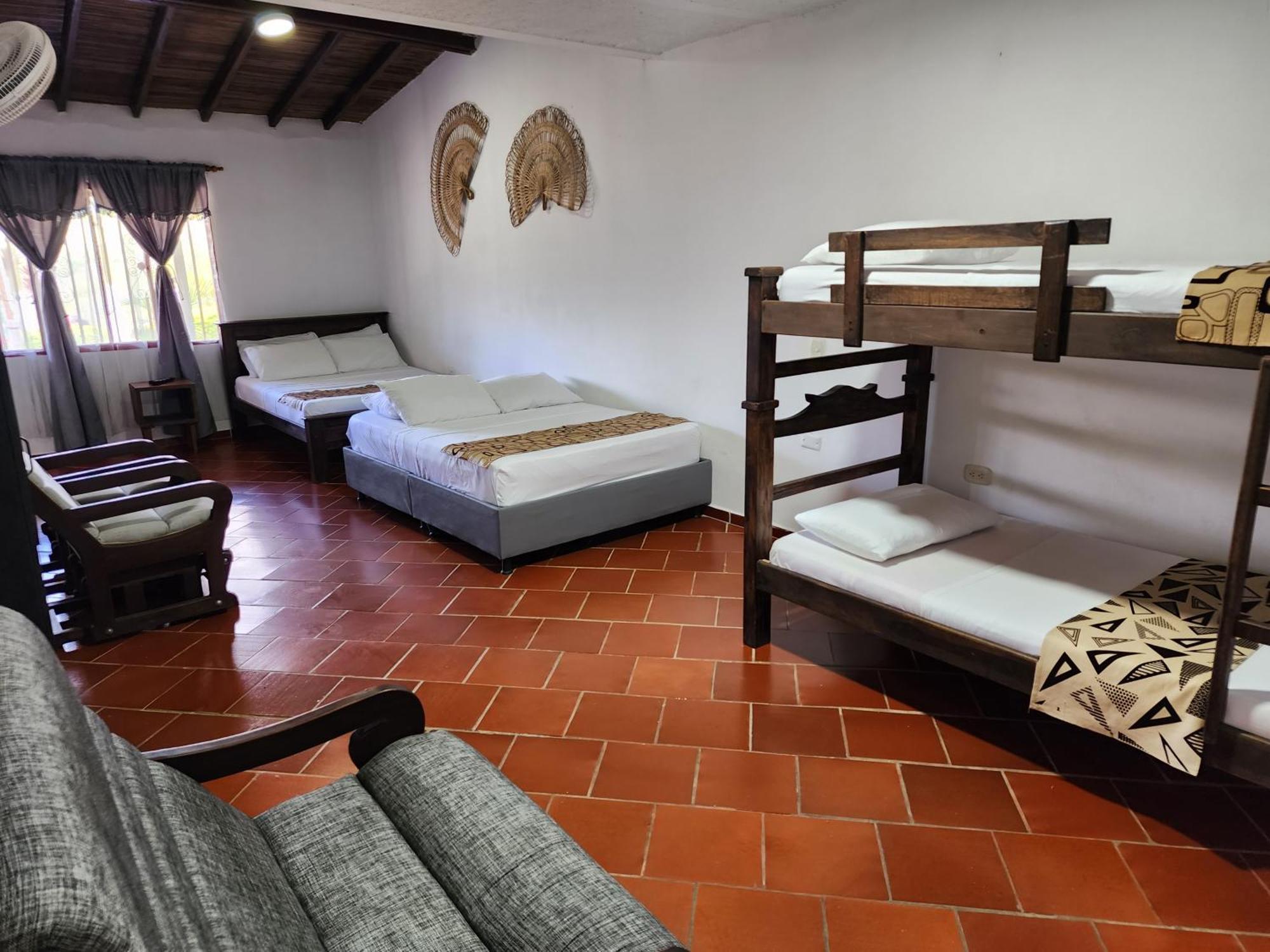 Hotel Campestre Palmas Del Zamorano Сан-Хіль Екстер'єр фото